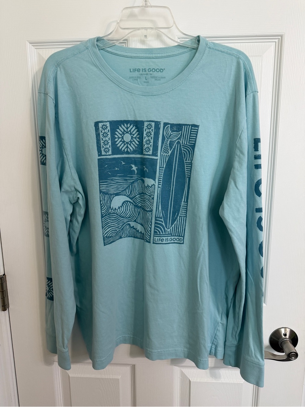 Life Is Good Men’s Long-Sleeve Surf Graphic Tee - Seafoam size Large